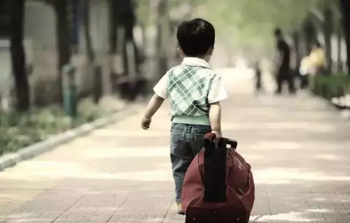 “Lấy nghèo nuôi con trai, lấy giàu nuôi con gái”?